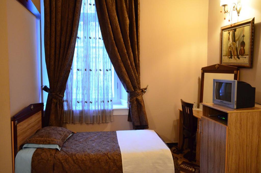 أديرني Antik Hotel المظهر الخارجي الصورة