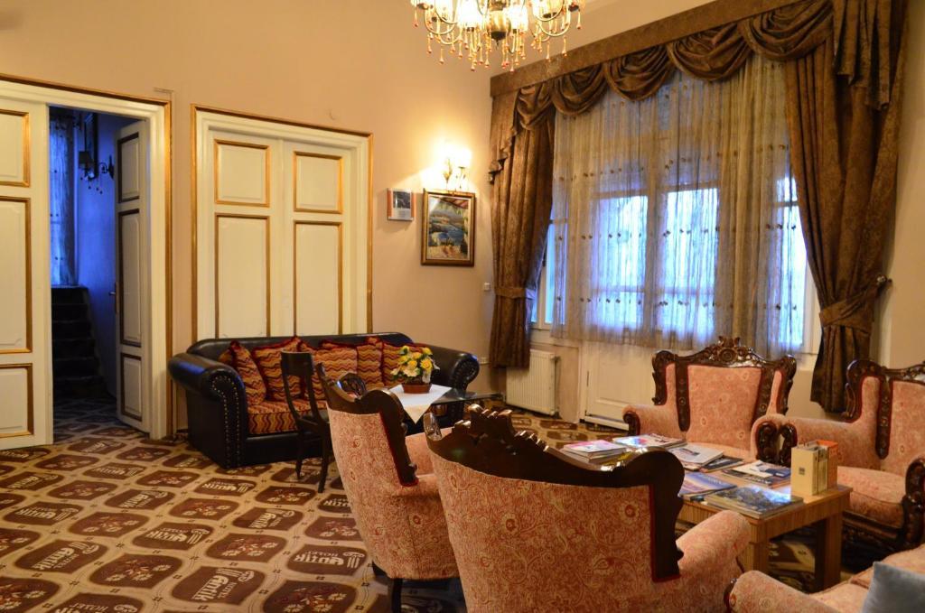 أديرني Antik Hotel المظهر الخارجي الصورة